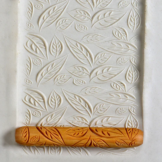 Wooden Hand Roller - Leaves