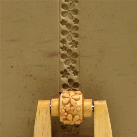 Wooden Mini Roller - Embossed Flower - 10mm