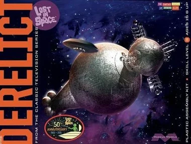 **BOX DAMAGE** Lost in Space: Derelict Alien Spaceship 1/350 Moebius